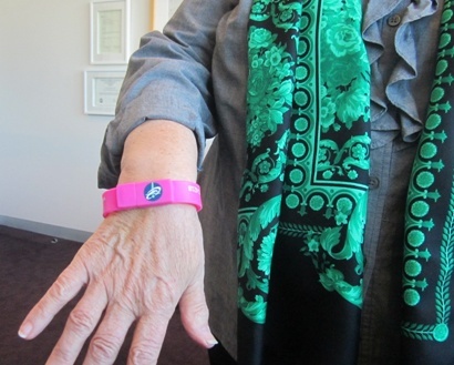 Patient wearing USB bracelet